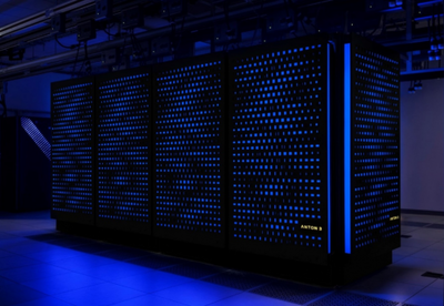 超算安腾开启AI药物研发新范式 克服数据源匮乏，优化计算软硬件设计